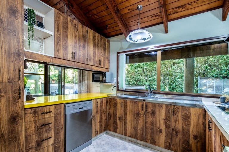 Photo of property in 262a Beach Road, Campbells Bay, Auckland, 0630