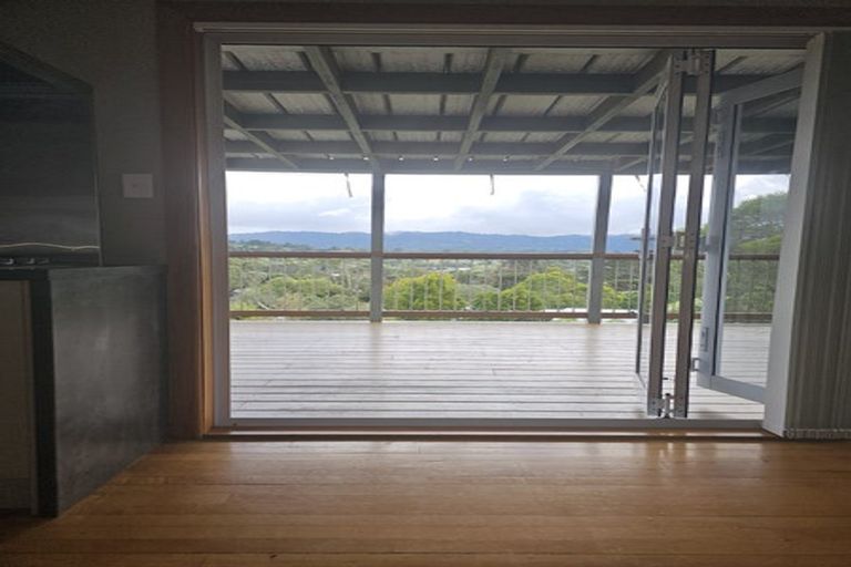 Photo of property in 168 Glengarry Road, Glen Eden, Auckland, 0602