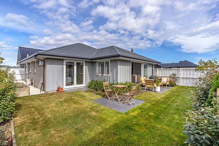 Photo of property in 40 Stationmasters Way, Prebbleton, 7604