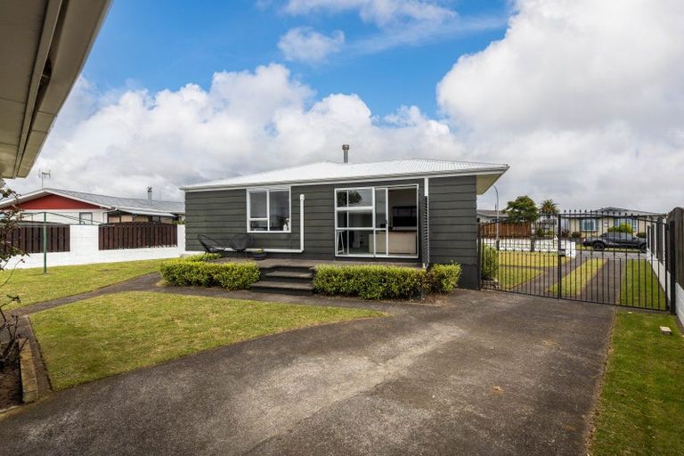 Photo of property in 26 Sunnyvale Street, Bell Block, New Plymouth, 4312