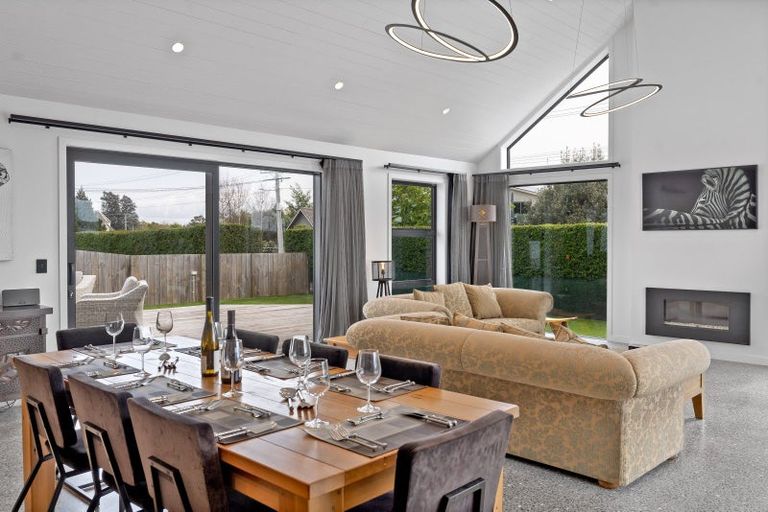 Photo of property in 30 Princess Street, Martinborough, 5711