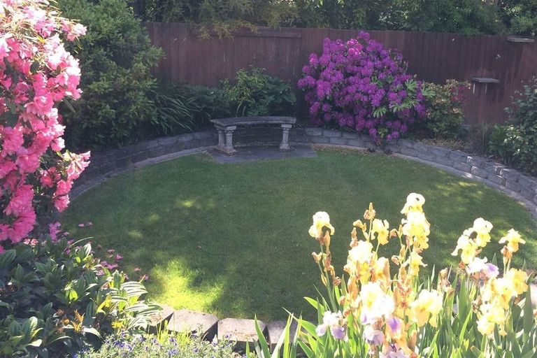 Photo of property in 4 Rowanwood Close, Halswell, Christchurch, 8025