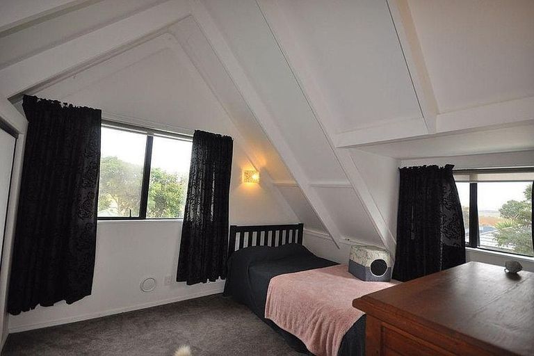 Photo of property in 23 Saint Johns Avenue, Tuakau, 2121