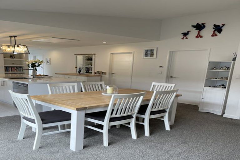 Photo of property in 9 Pimelea Street, Papamoa Beach, Papamoa, 3118