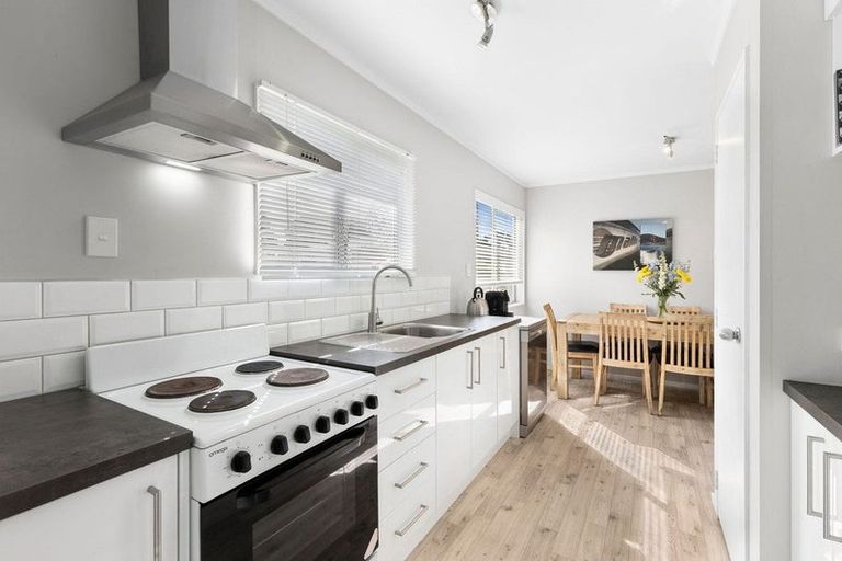 Photo of property in 4 Thomas Place, Leamington, Cambridge, 3432