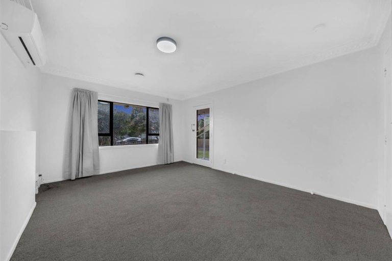Photo of property in 12 Hunua Road, Papakura, 2110