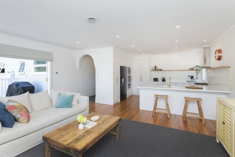 Photo of property in 46 Stout Street, Whataupoko, Gisborne, 4010