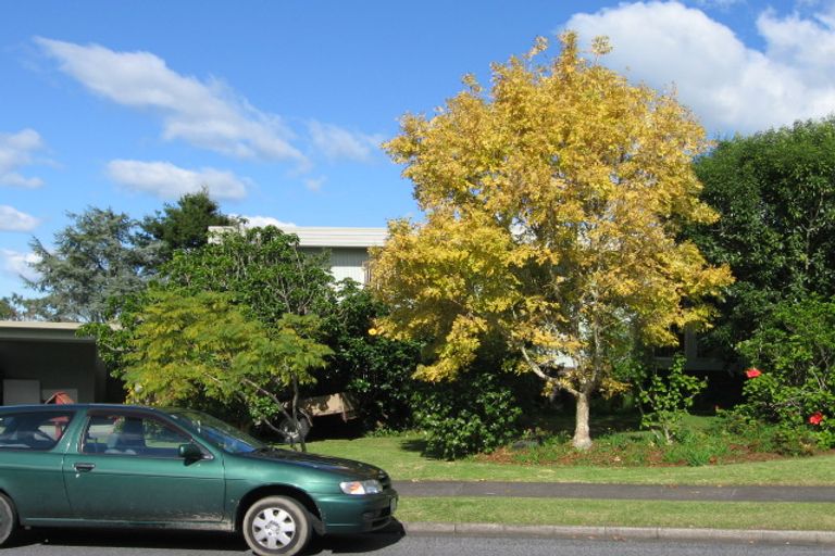 Photo of property in 17 Culver Terrace, Howick, Auckland, 2014