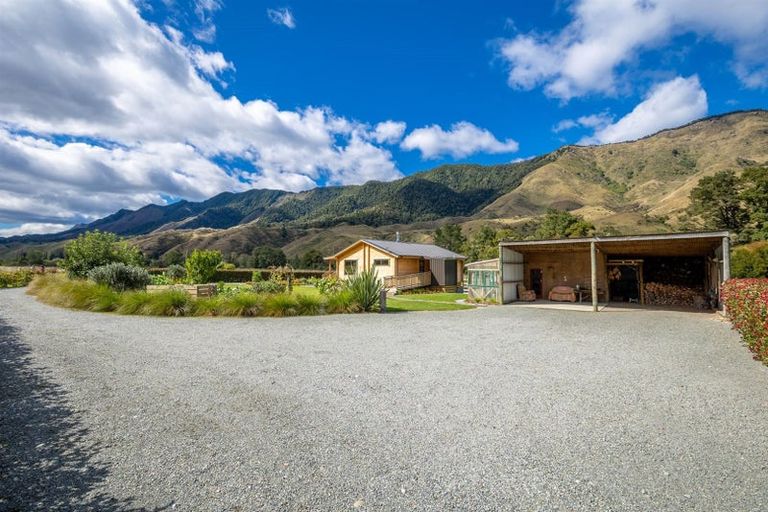 Photo of property in 61 Matiri West Bank Road, Matiri, Murchison, 7077