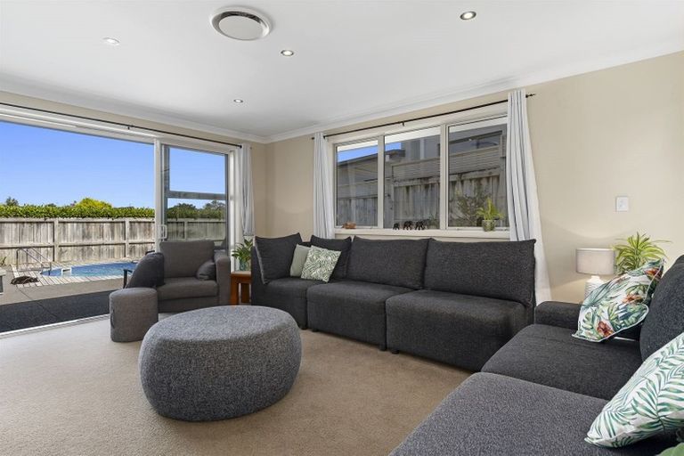 Photo of property in 124 Castlewold Drive, Bethlehem, Tauranga, 3110