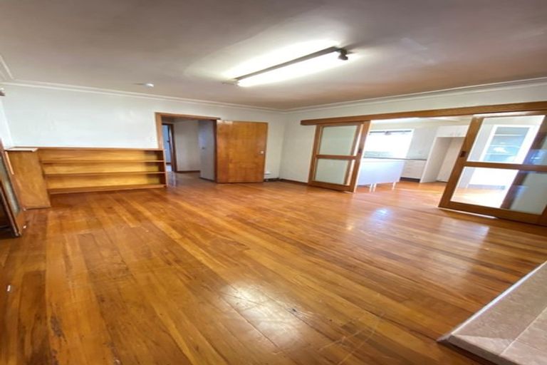 Photo of property in 26 Gloucester Road, Manurewa, Auckland, 2102