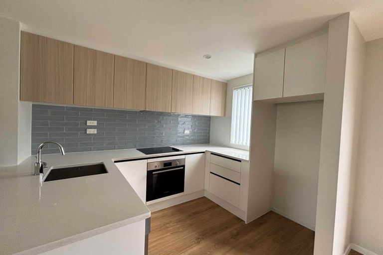 Photo of property in 13a Colin Chester Drive, Silverdale, 0932