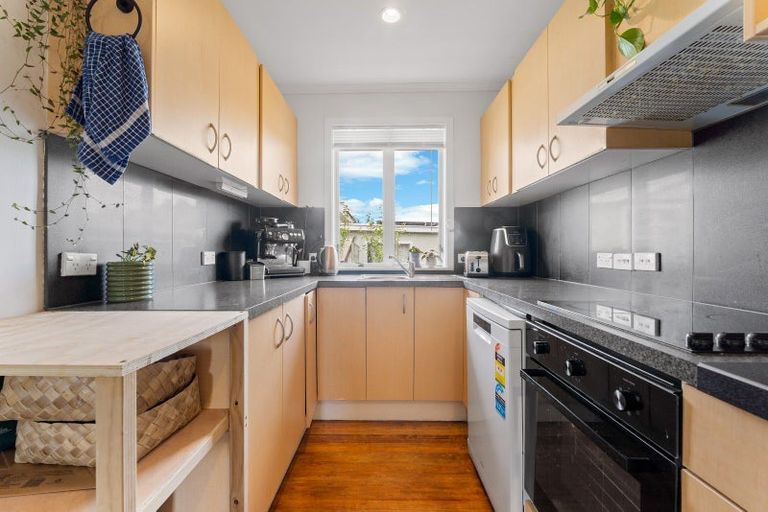 Photo of property in 1/690 Main Road, Stoke, Nelson, 7011