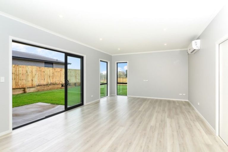 Photo of property in 31 Kapua Crescent, Rototuna North, Hamilton, 3210