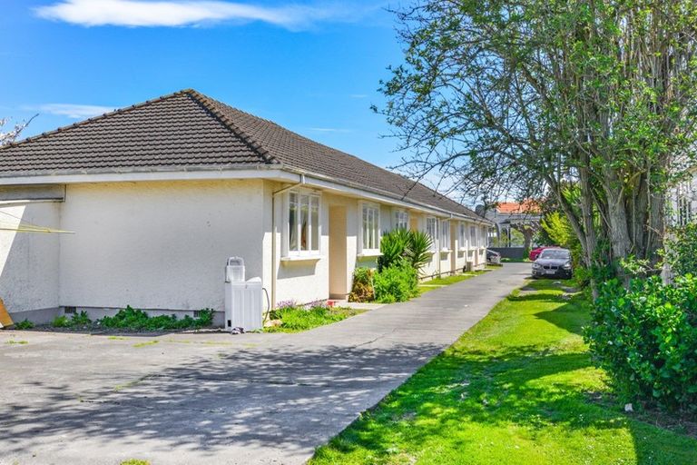 Photo of property in 406 Market Street South, Hastings, 4122