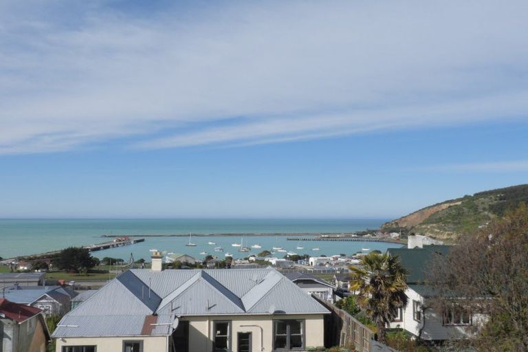 Photo of property in 35 Wharfe Street, South Hill, Oamaru, 9400