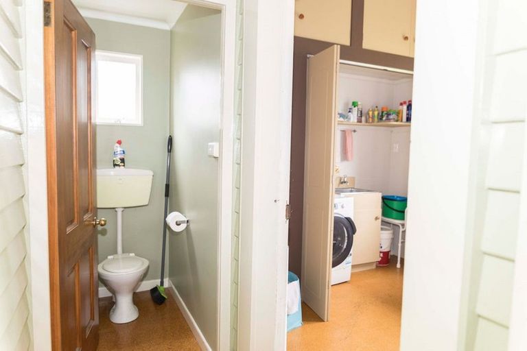 Photo of property in 46 Swinburn Street, Dannevirke, 4930