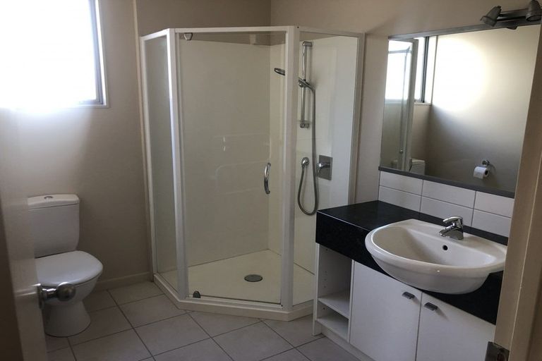 Photo of property in 27a Pitau Road, Mount Maunganui, 3116