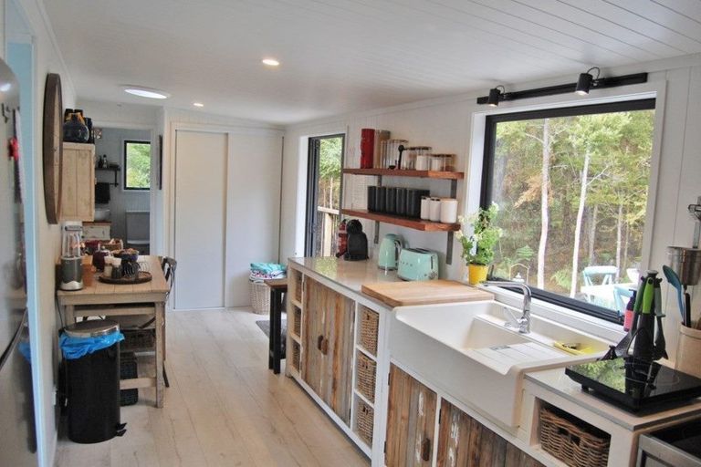 Photo of property in 5 Te Ngahere Lane, Kaiwaka, 0573