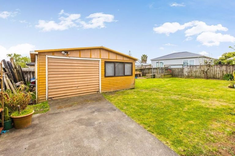 Photo of property in 55 Tatariki Street, Rosehill, Papakura, 2113