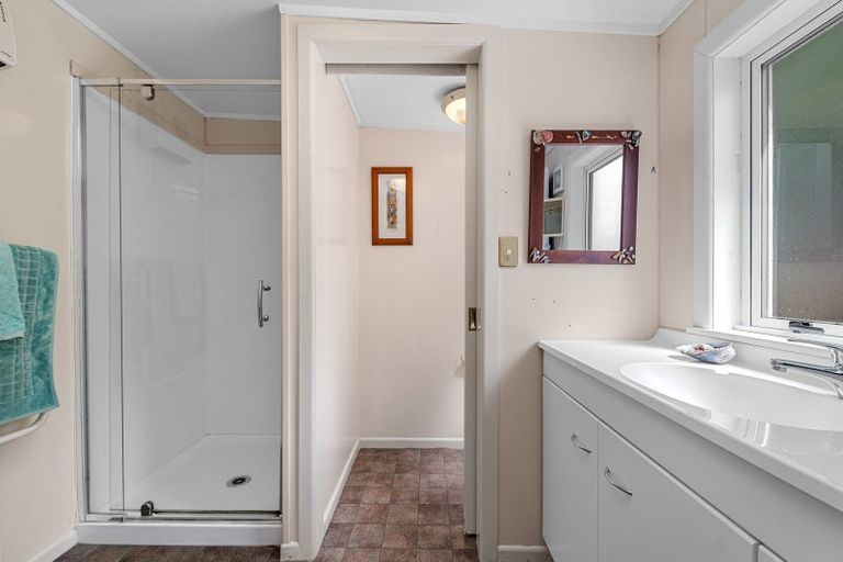 Photo of property in 33 Okareka Loop Road, Lake Okareka, Rotorua, 3076