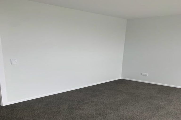 Photo of property in 14 Kaiwawao Lane, Hobsonville, Auckland, 0616