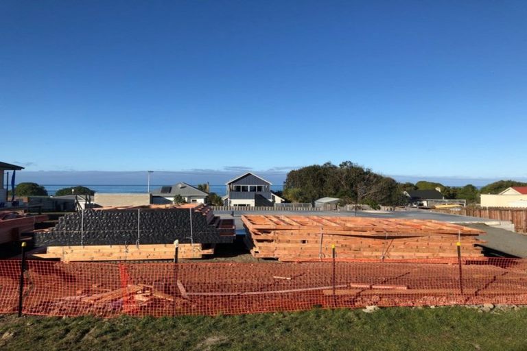 Photo of property in 6 Cole Street, Brighton, Dunedin, 9035