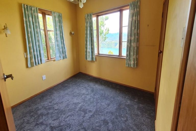 Photo of property in 19 Alexandra Road, Roseneath, Wellington, 6021