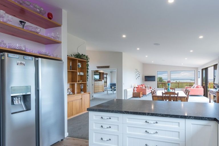 Photo of property in 17 Clairmont Heights, Stoke, Nelson, 7011