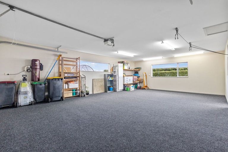 Photo of property in 5 Craigieburn Lane, Mount Pleasant, Christchurch, 8081