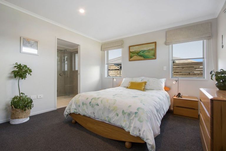 Photo of property in 10 Long Acre Close, Katikati, 3129