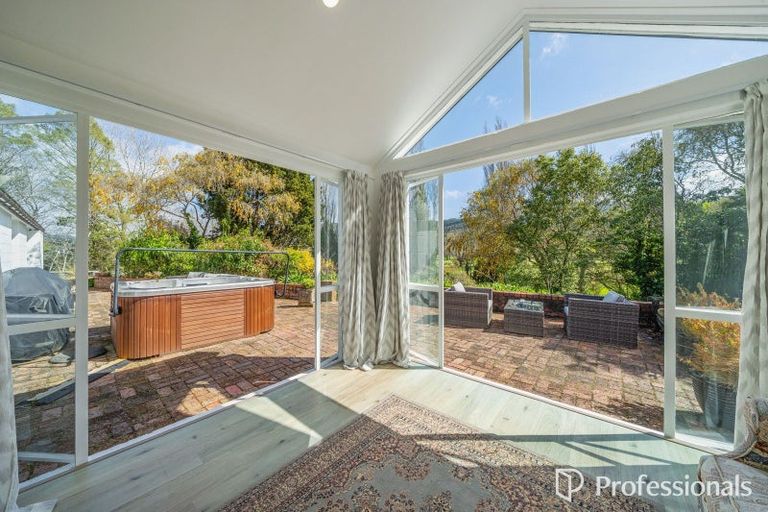 Photo of property in 20 Barton Road, Heretaunga, Upper Hutt, 5018