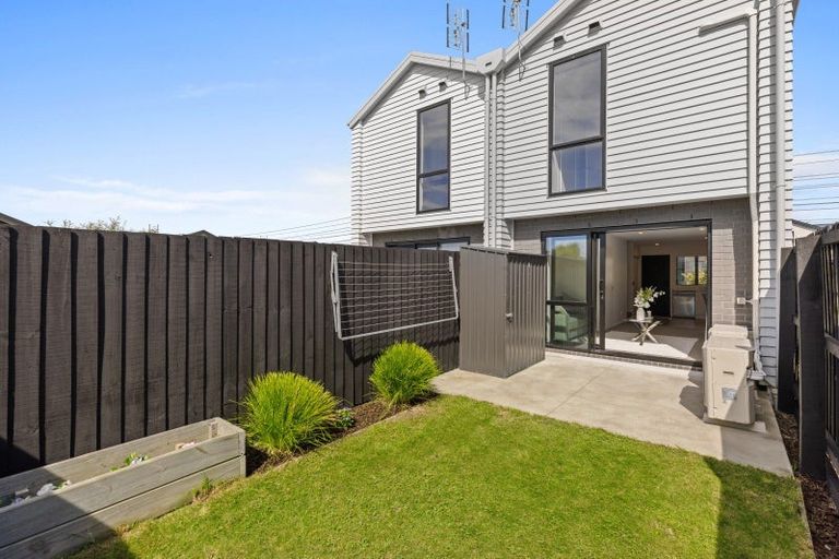 Photo of property in 64 Miromiro Street, Broomfield, Christchurch, 8042