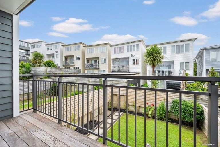 Photo of property in 5 Manawatere Way, Flat Bush, Auckland, 2019