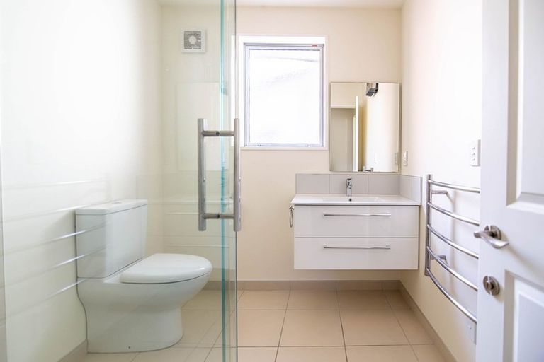 Photo of property in 2/27 Tonbridge Street, Merivale, Christchurch, 8014