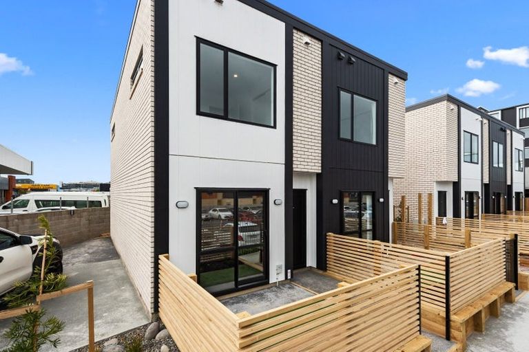 Photo of property in 1/1 Vialou Street, Hamilton Central, Hamilton, 3204