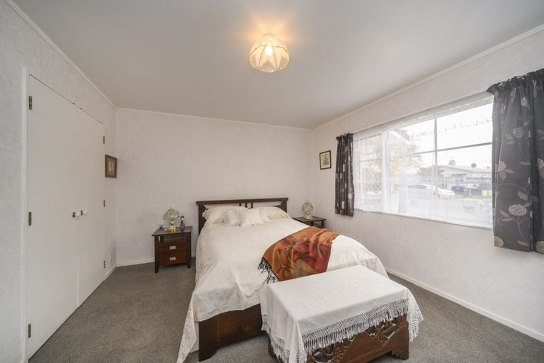 Photo of property in 24 Haydon Street, Roslyn, Palmerston North, 4414
