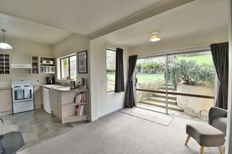 Photo of property in 303 Main South Road, Green Island, Dunedin, 9018