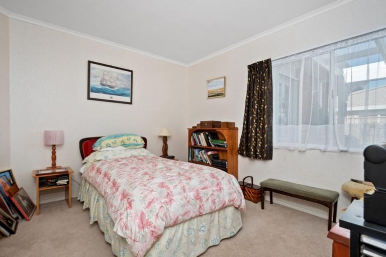 Photo of property in 12 Azalea Dell, Mount Maunganui, 3116