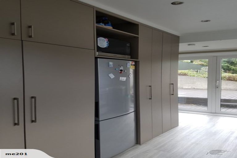 Photo of property in 17 Garfield Street, Brooklyn, Wellington, 6021