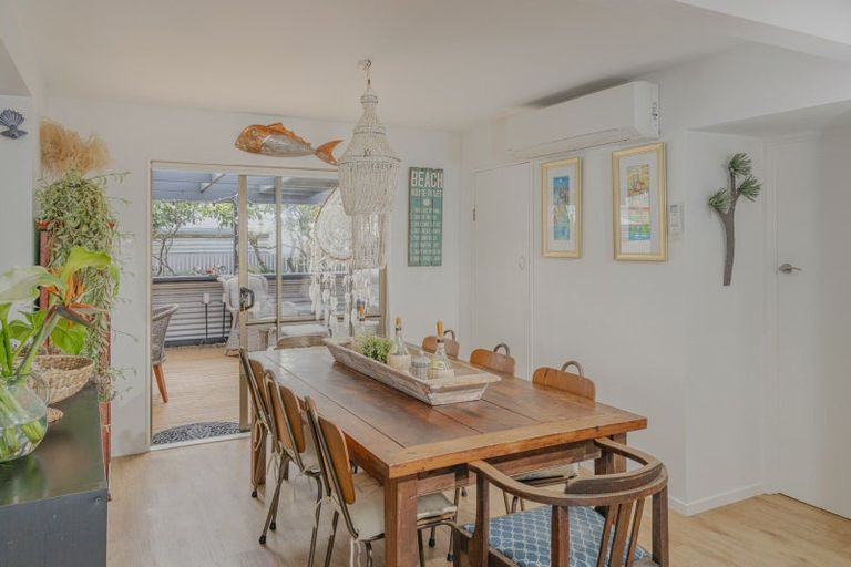 Photo of property in 36 Manaia Road, Tairua, 3508