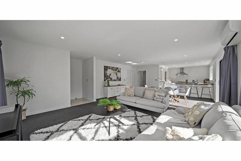 Photo of property in 32 Robert Duncan Road, Belfast, Christchurch, 8051