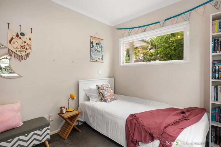 Photo of property in 63 Cashmere Avenue, Khandallah, Wellington, 6035