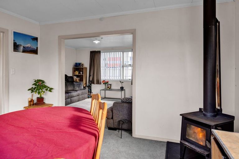 Photo of property in 22 Glasgow Street, Hawera, 4610