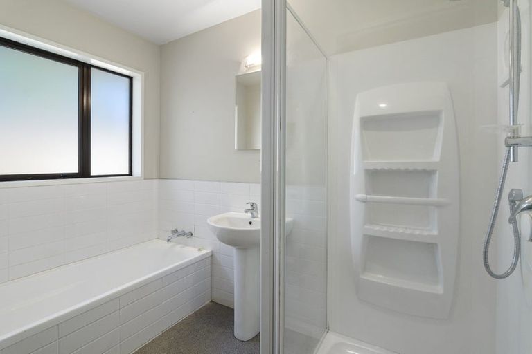 Photo of property in 2/80b Jeffreys Road, Fendalton, Christchurch, 8052