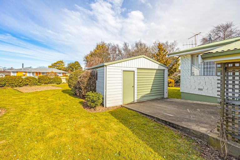 Photo of property in 18 Burn Street, Holmes Hill, Oamaru, 9401
