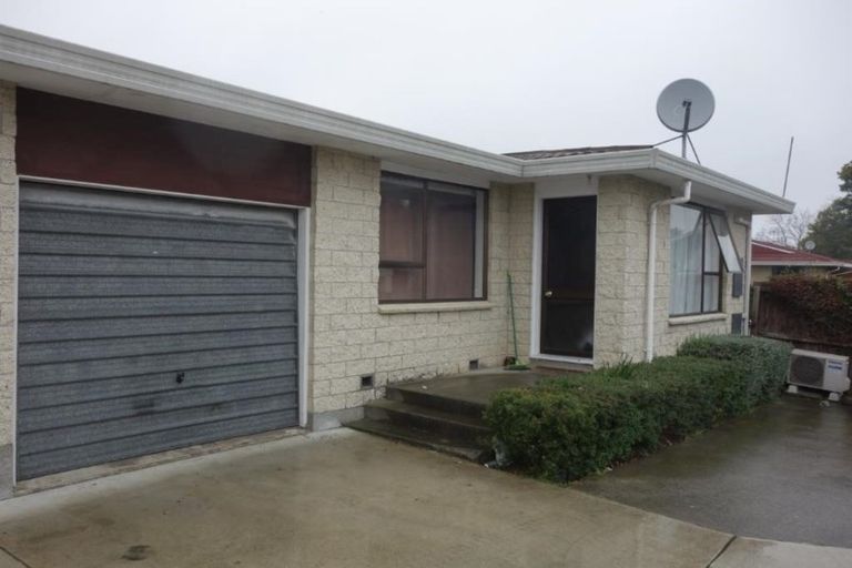 Photo of property in 22a Chipping Lane, Redwood, Christchurch, 8051