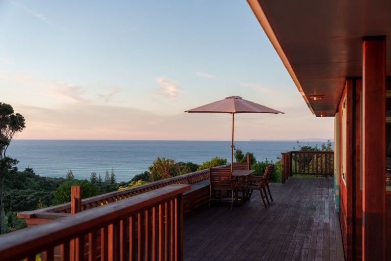 Photo of property in 36 Sirrah Street, Okitu, Gisborne, 4010