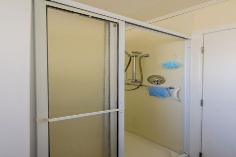 Photo of property in 53 Liverpool Street, Levin, 5510