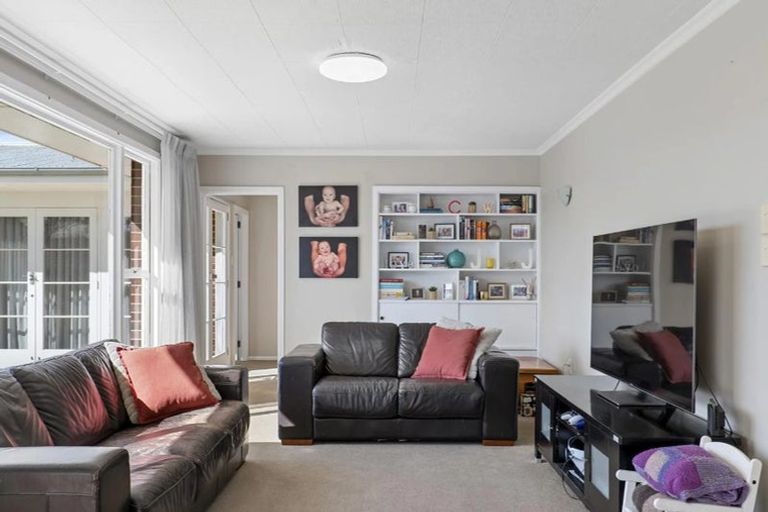 Photo of property in 1 Santa Rosa Avenue, Halswell, Christchurch, 8025